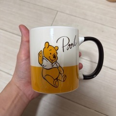 ティーカップセットとカップの画像