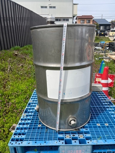 27日頃には取り消します。ステンレス　ドラム缶　縦約900 幅約600 タンク　風呂釜　キャンプ　200L 風呂釜　タンク　風呂
