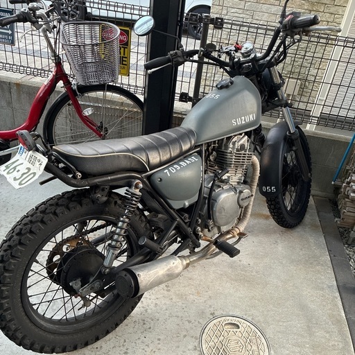 SUZUKI　グラストラッカー NJ47A