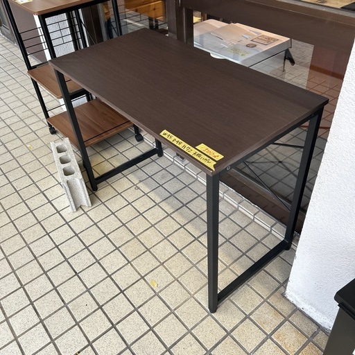 デスク】【訳アリ】クリーニング済み【管理番号0421】知 (ミライ) 沖縄