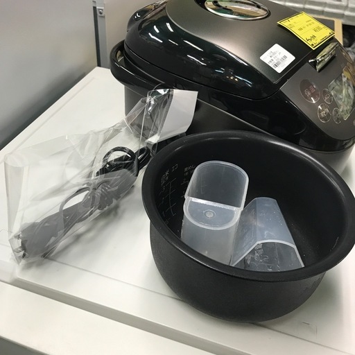ジャングルジャングル貝塚店　炊飯器　タイガー　2025年製　取手　コード　液晶パネル　ブラック　黒　内蓋丸洗い　クリーニング機能　ケーキ　煮込み　コンパクト　遠赤5層土鍋蓄熱コート釜　中古　貝塚市　二色浜