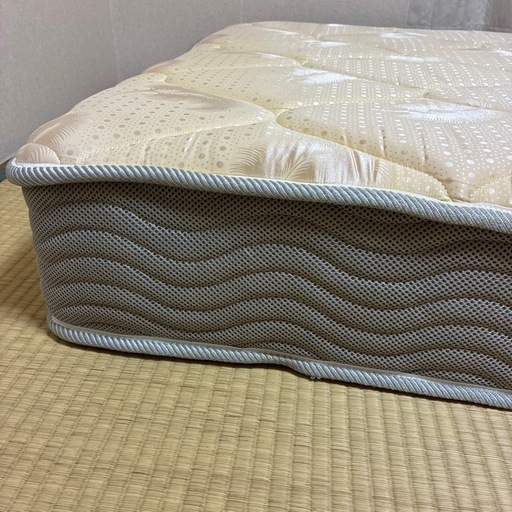 マットレス (Haku ) 尼崎センタープール前のカーペット/マット/ラグの