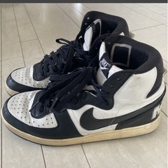 NIKE スニーカー　27センチの画像