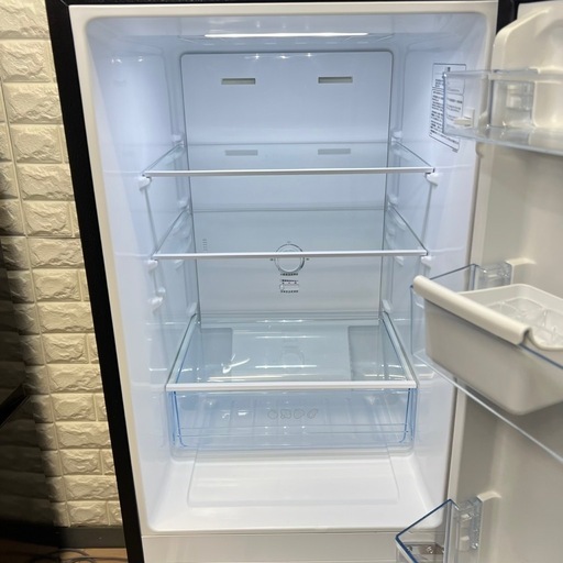 Hisense 冷蔵庫162L ✨✨ (NextMarket) 大阪のキッチン家電《冷蔵庫