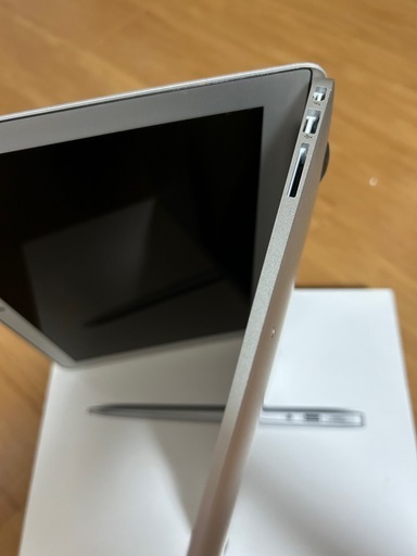 パソコン Macbook Air 2017 Sequoia
