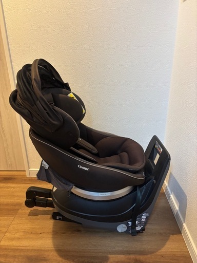 【美品】Combi 車用チャイルドシート ブラウン　型式　CG-UIG