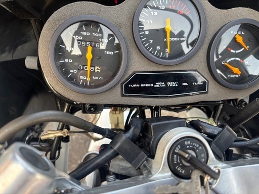 GSX-R250 自賠責残あり　現状ですが実動 GSX-R250 自賠責残あり現状ですが実動 (QAZ) 青葉のスズキの中古