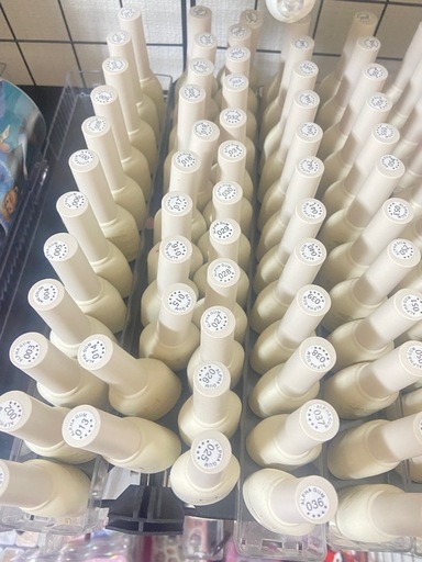 閉店-在庫処分-82色