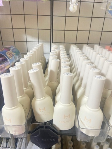閉店-在庫処分-82色