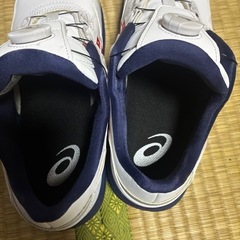 ほぼ新品安全靴25.5センチの画像