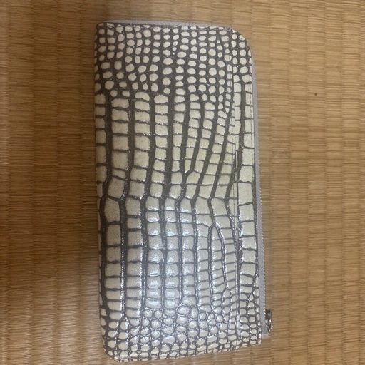 ベルボルサクロコダイル財布