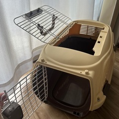 美品！ペットキャリーケース小型犬用の画像