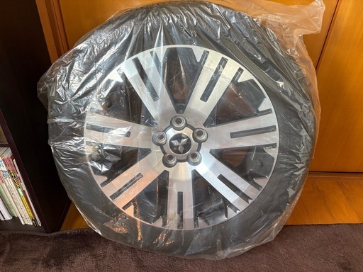 【新車外し】三菱デリカD:5 純正 18インチ タイヤホイール4本セット ナット付き