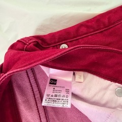 GUレッドパンツ
の画像