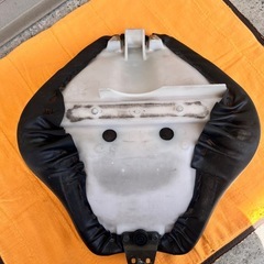 YAMAHA ドラックスター400 メインシートの画像