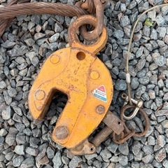 立吊 縦吊 クランプ 1トン 鉄板 の画像