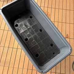 コメリ　脚付きプランター　メダカビオトープ飼育の画像