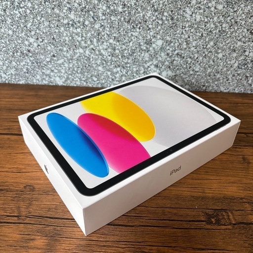 iPad (第11世代) 11インチ　シルバー　128GB　Wifiモデル