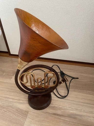 ホルン スタンドライト