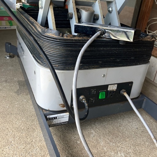 動作確認済み　ベルモント　　マッサージ　ベッド　電動　エステ　BAL050025 DB-EX-3N エルピーLF-1 動作確認済みベルモントマッサージベッド電動エステBAL050025 DB-EX-3N