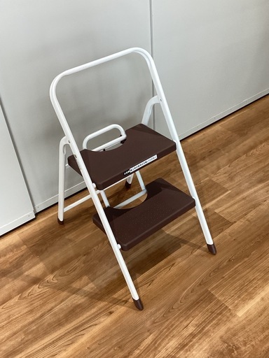 二段梯子【町田市再生家具】243608 折り畳み2段脚立【町田市再生家具】260242 (ショップまちエコ ) 町田の
