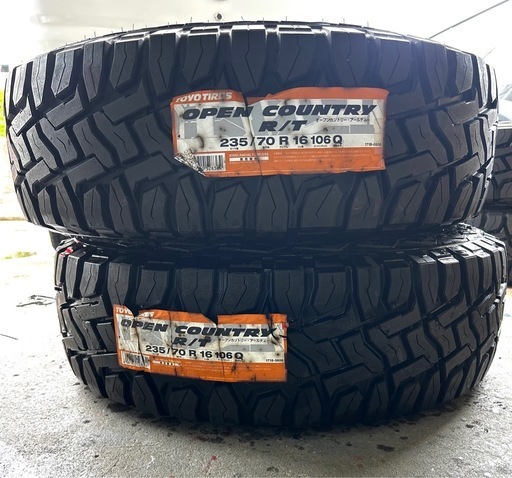 楽天市場】オープンカントリーr/t 235の通販 【未使用タイヤ】235/70R16 トーヨー オープンカントリー R/T 5穴ホイール付4本
