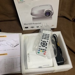 古いプロジェクターの画像