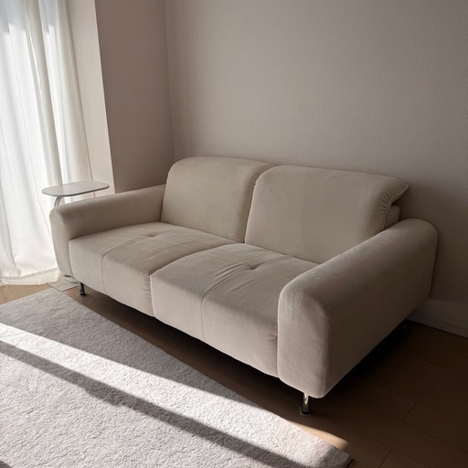 CAGUU シェニール生地ソファー　2.5人用(横180cm) 1年のみ使用の超美品　定価217,790円