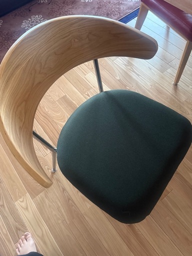 新品　モダンダイニングチェア
