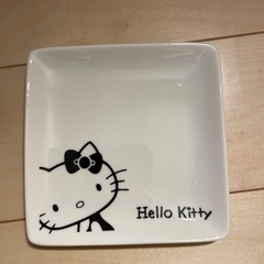 ハローキティ&マイメロディ小皿セット（箱入り）（未使用）の画像