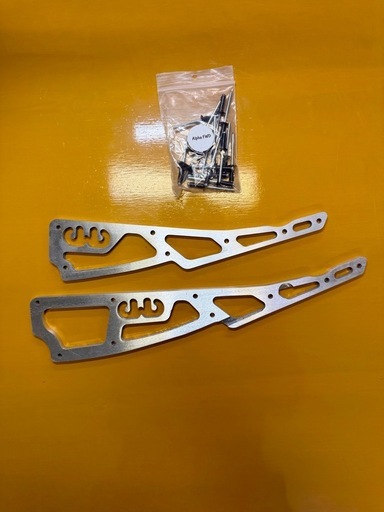 未塗装品　BackWoodsBMP Alpha FWD Rail Brace スノーモービル