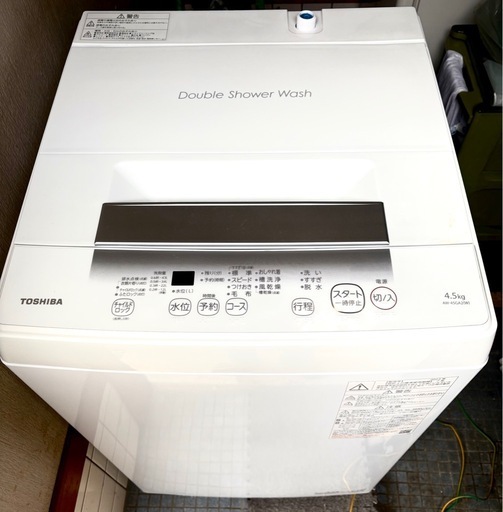 洗濯機4，5㎏東芝2023年製造 (USヤマメ) 鶴田の生活家電《洗濯機》の