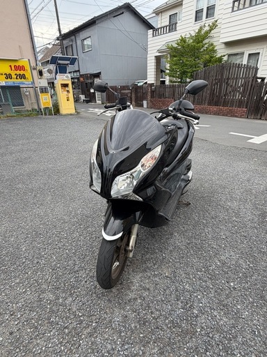 pcx jf28 セル1発始動　引っ越しの為格安で出品 pcx 125 jf28 藤沢市 (yu) 鵠沼のホンダの中古あげます・譲ります