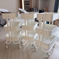 ③ IKEA ロースフルト ワゴン 3段 キャスター付きの画像