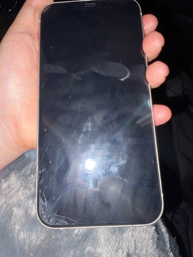 iPhone13　