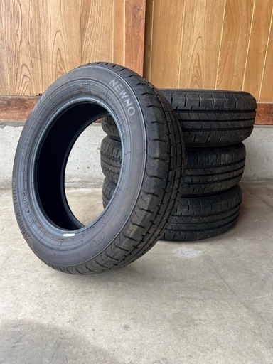 新品外した中古タイヤ175/65R14 82S 年製2025
