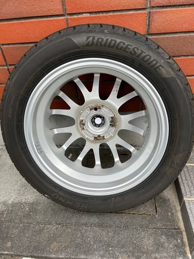 【話中】
軽自動車用 15インチタイヤホイール4本セット 165/60R15 ブリヂストン 2024年製