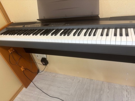 CASIO  電子ピアノ