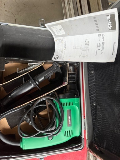 Makita 13mm 電動ドリル　M814