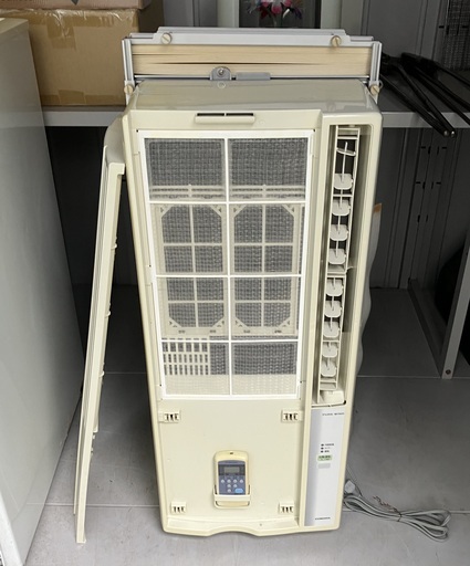 コロナ 窓用エアコン CW-1612　窓枠、リモコン付き 2012年製