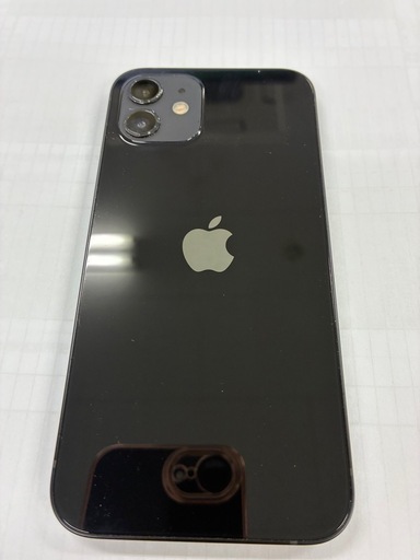 取り引き中
iPhone12 64GB