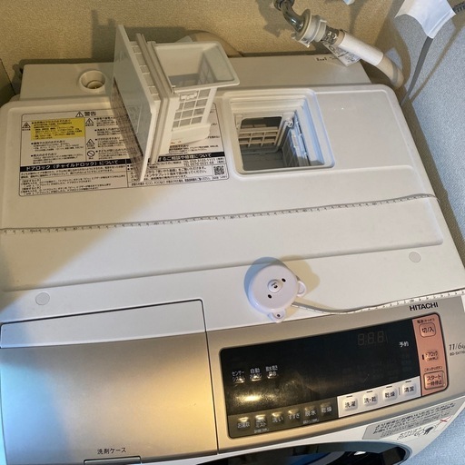 HITACHI ドラム式洗濯機(KAZE IRON BIG DRUM SLIM  型番BD-SV110BL)