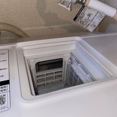 HITACHI ドラム式洗濯機(KAZE IRON BIG DRUM SLIM  型番BD-SV110BL)の画像