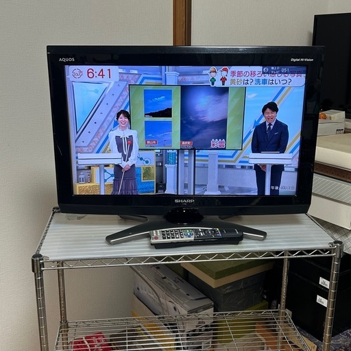 お譲りします！ 安心の！！ シャープ 液晶テレビ 26インチ（中古・Aランク） AQUOS 【中古】SHARP 26V型 液晶テレビ LC-26D10-B ブラック リモコン
