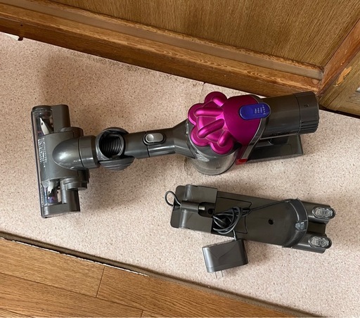 ダイソン掃除機【DC35】 This was enough! Dyson Cordless Handheld Vacuum DC35 - YouTube