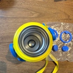 ドクターイエローの水筒蓋無しスケーターの画像