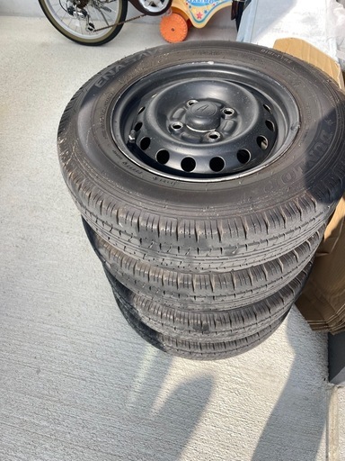 軽車、軽トラ用タイヤホイルセット