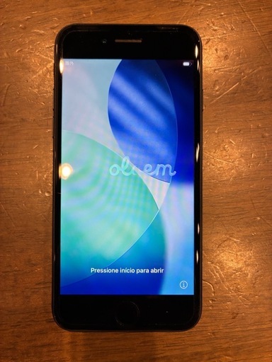 【美品】iPhone SE （第二世代）