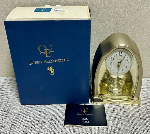 QUEEN　ELIZABETH２　置き時計 未使用 RHYTHM QUEEN ELIZABETH 2 置時計 QE2-R78 回転飾り 箱付 (tsan