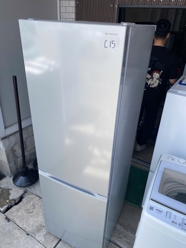 NO C15?福岡市内配送設置無料✨?アイリスオーヤマ 冷蔵庫 231L シルバー 幅54.5cm IRSN-23A-S 2ドア 右開